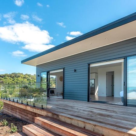 Luna Cottage. Stunning Ocean Views On Waiheke Oneroa Dış mekan fotoğraf