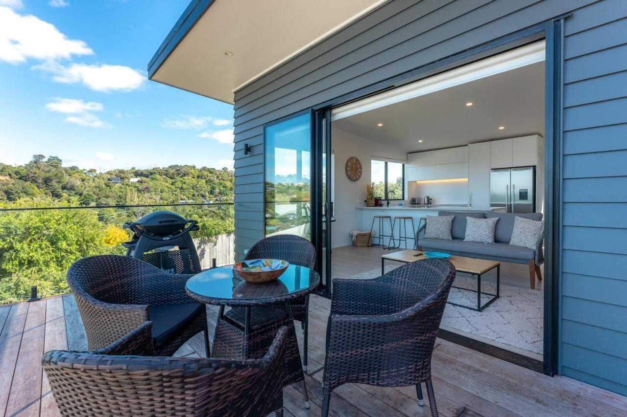Luna Cottage. Stunning Ocean Views On Waiheke Oneroa Dış mekan fotoğraf
